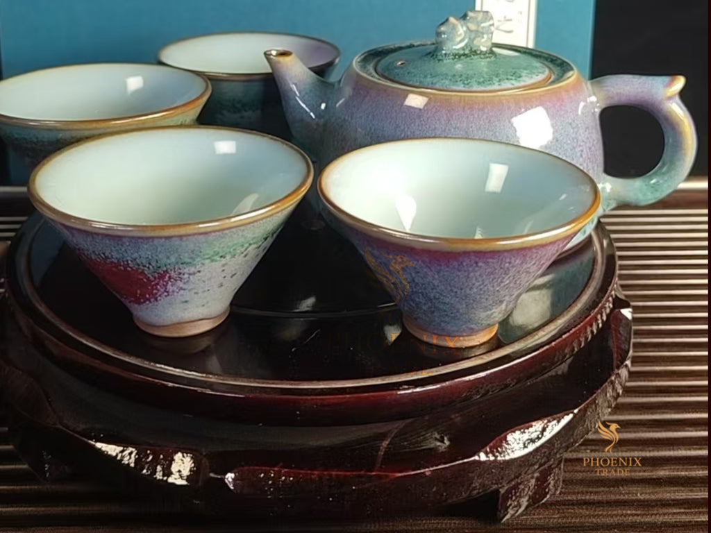 Aurora Guardian Teapot — Handcrafted Jun Porcelain (Ice Blue & Sunset Purple Glaze)