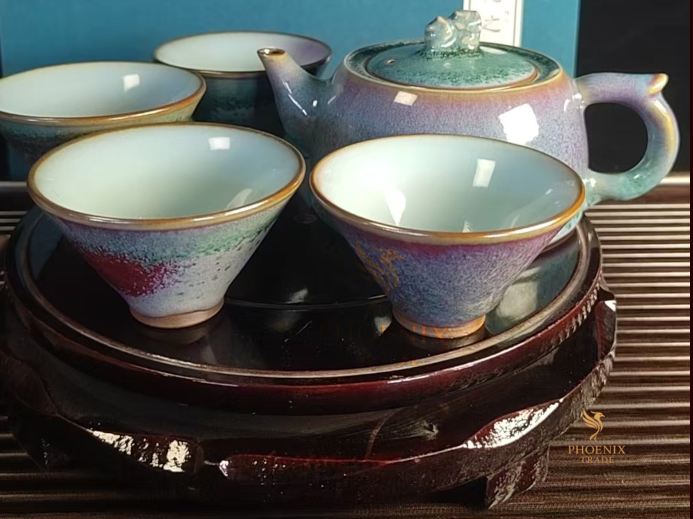 Aurora Guardian Teapot — Handcrafted Jun Porcelain (Ice Blue & Sunset Purple Glaze)