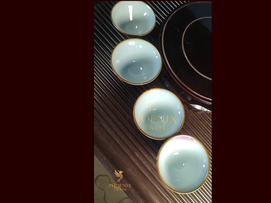 Aurora Guardian Teapot — Handcrafted Jun Porcelain (Ice Blue & Sunset Purple Glaze)